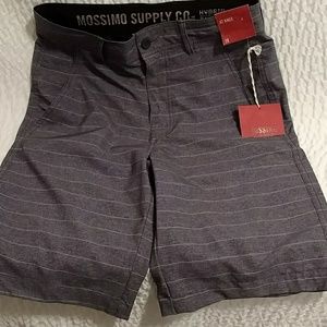 Mossimo Supply Co Men's hybrid short